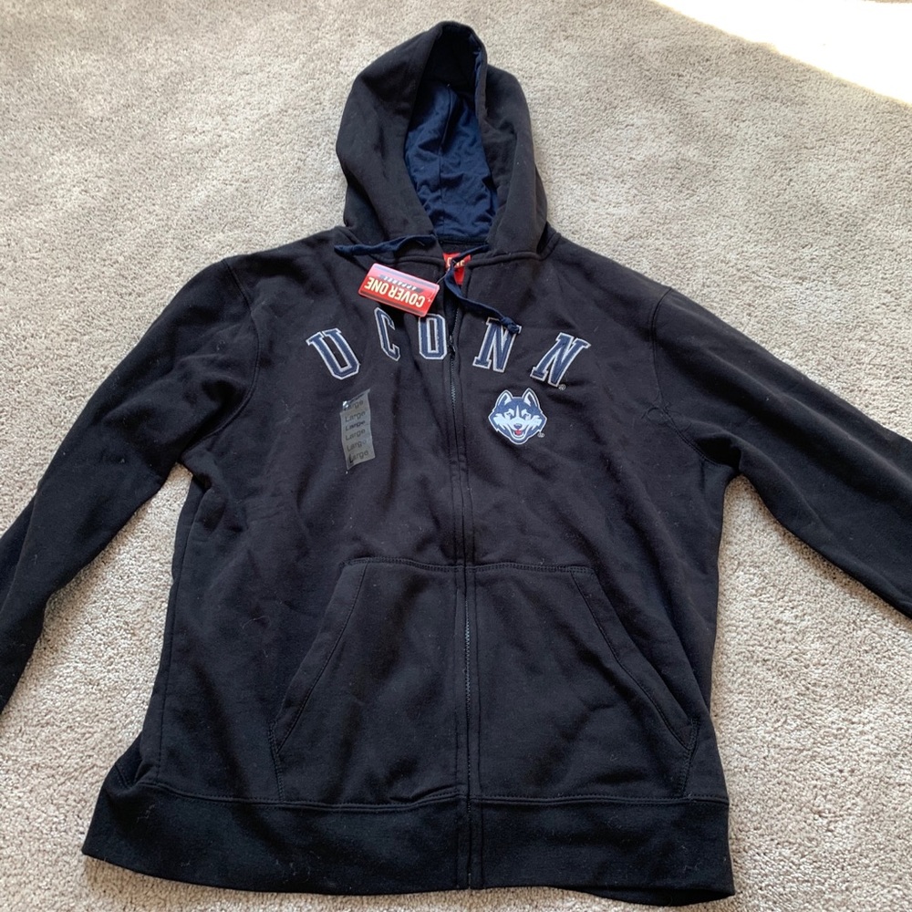 UConn huskies zip up sweater brand new vintage